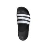 Sandalias Adidas Adilette 22 negras con tres tiras blancas.