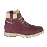 Bota tipo botín color burdeos, de cuero de plena flor con forro de microfibra y plantilla de microfibra.