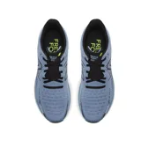 Championes de running New Balance Fresh Foam 1080v12, color negro con detalles en dorado. Cuentan con amortiguación Fresh Foam X, empeine de punto técnico Hypoknit y sujeción estratégica.