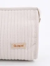 Necesser acolchado color verde agua, con cierre superior y tira de agarre lateral.