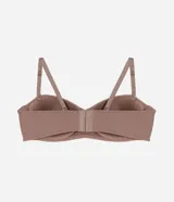 Soutien color marrón topo, con copas moldeadas y textura acanalada. Es un modelo sin breteles con tirantes finos removibles y ajustables.
