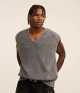 Chaleco masculino de punto con cuello en V, diseño boxy, barras contrastantes y efecto desteñido.