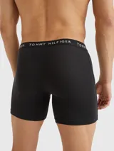 Pack de tres bóxers negros Tommy Hilfiger de algodón elastizado con cintura elástica y logo de la marca.