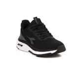 Zapatillas de running negras y blancas con diseño ligero y suela amortiguada.