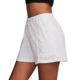 Short deportivo Nike color gris claro melange, de corte holgado y tiro alto con cintura elástica. Presenta un pequeño logo Swoosh bordado en color dorado pálido en la parte inferior delantera.