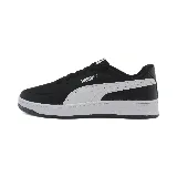 Championes Puma Court Clean Classic de cuero sintético negro con detalles en blanco, suela blanca y logo de Puma en el lateral.