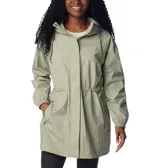 Campera impermeable Columbia para mujer, modelo Splash Side II, color verde safari. Con tecnología Omni-TECH™ impermeable y transpirable, costuras selladas, capucha ajustable, cintura ajustable, bolsillos para las manos, puños elásticos y faldón posterior.