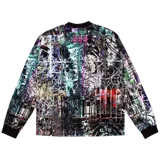 Remera de manga larga confeccionada en tela dry-fit sublimada con estampado camuflado de ciudad. Presenta puños en las mangas y cuello redondo.