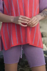 Short biker tejido artesanalmente en hilado 70% algodón y 30% acrílico, color lila.