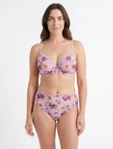 Pack de 2 soutiens color borgoña con encaje, sin aro y copa formada, marca Jessica Simpson. Breteles fijos de largo regulable. Abrocha detrás en tres posiciones.