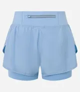 Bermuda deportiva de microfibra color blanco, corte runner con cintura elástica y forro interno.