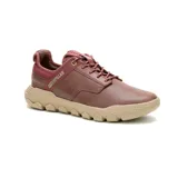 Sneaker CAT Hex Lite Leather color borgoña, de cuero flor, con cordones y suela de goma color beige.