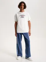 Remera clásica 1985 con logo