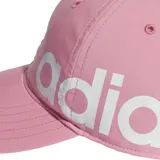 Gorro Adidas color rosa con logo blanco en el lateral.
