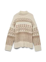 Sweater de punto color crema con cuello alto y estampado geométrico en tonos marrones.