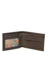 Billetera marrón de cuero con triple pespunte. Interior con doble compartimento para billetes, visor, tarjeteros y bolsillos.