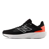 Championes New Balance M413 V3, color negro con detalles en blanco y naranja, ideales para running.