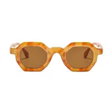 Gafas de sol unisex con montura geométrica color naranja y marrón con lentes marrones.