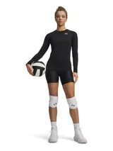 Shorts de compresión ajustados Under Armour HeatGear, color negro liso, con cintura elástica ancha que lleva el logo de la marca repetido en blanco. Presenta el logo de la marca en la pierna izquierda.