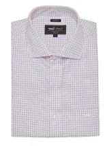 Camisa de vestir a rayas verticales celestes y blancas, de corte regular, con cuello italiano, manga larga y bolsillo en el pecho con logo bordado.