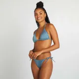 Sujetador de bikini triángulo azul con efecto irisado.