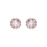 Par de caravanas de botón Swarovski bañadas en rodio, con cristal rosa de talla cuadrada.