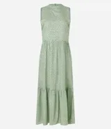 Vestido evasé midi sin mangas confeccionado en viscosa con cuello alto redondo, cierre delantero por gota, recortes fruncidos y estampa de lunares.