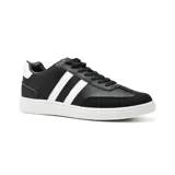 Championes deportivos American Sport de cuero sintético blanco con detalles en negro, cordones blancos y suela blanca.