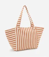 Bolso tipo tote bag de tela color crudo con rayas verticales color ladrillo.