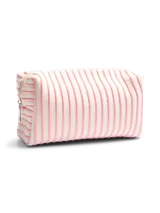 Neceser de poliéster color blanco con rayas verticales rosadas. Tiene cierre de cremallera y forma rectangular.