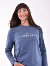 Remera blanca de manga larga con cuello redondo y estampado frontal con la frase "All my love darling" en color celeste.
