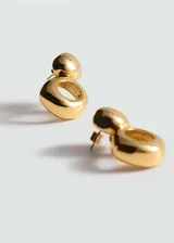 Par de aros colgantes dorados con cierre a presión.