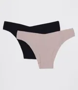 Pack de dos bombachas invisibles, modelo bikini, hechas con tecnología de corte a láser para mayor comodidad.