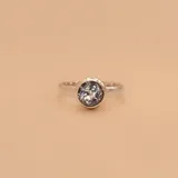 Anillo de plata 925 con topacio celeste de 9mm.