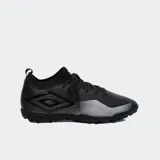 Championes de fútbol Umbro Vibe TF, color negro con detalles en gris.
