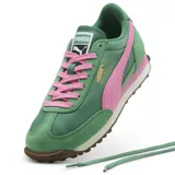 Championes Puma Easy Rider Vintage, color verde con detalles en rosa.
