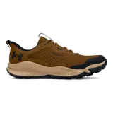 Championes de trail running Under Armour Charged Maven Trail, color marrón con detalles en negro y suela beige con motas.