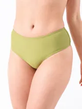 Bombacha de bikini color verde oliva, de corte clásico.