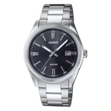 Reloj Casio analógico para hombre, modelo MTP1302D-1A1VDF, con caja y brazalete de acero inoxidable color plateado, esfera negra con indicadores plateados y función de calendario. Resistente al agua hasta 50 metros.
