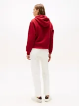 Buzo con capucha rojo de Tommy Hilfiger, con logo bordado en el pecho y cordones ajustables.