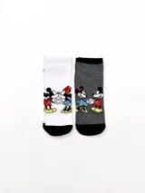 Pack de dos pares de medias de algodón con diseño de Mickey y Minnie Mouse. Un par es blanco con puntera y talón negros, y el otro par es gris con puntera y talón negros.