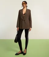 Pantalón legging negro de rib con cintura elástica y piecito.