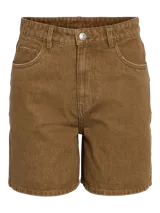 Short de denim color marrón, con calce loose y bolsillos delanteros y traseros.