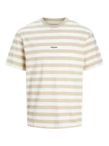 Camiseta de manga corta a rayas horizontales color crema y blanco, con cuello redondo y corte relaxed.