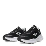 Championes urbanos Umbro Dash, color negro con detalles en blanco y gris.