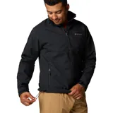 Chaqueta Columbia para hombre, modelo Ascender Soft Shell, color negro. Confeccionada en tejido softshell resistente al agua y al viento. Cuenta con protector de mentón, bolsillo en el pecho con cierre, bolsillos para manos con cierre, puños ajustables y dobladillo ajustable con ceñidor.