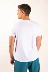 Remera de entrenamiento de fit seco, color azul, con tecnología para gestionar la humedad.