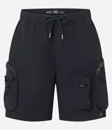 Bermuda color crema de poliéster, corte baggy cropped, con cintura elástica ajustable con cordón y bolsillos cargo funcionales.