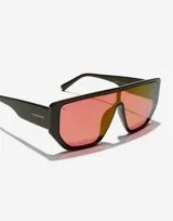 Lentes de sol unisex Hawkers modelo Metro, con montura cuadrada color verde oscuro y lentes espejados color fucsia.