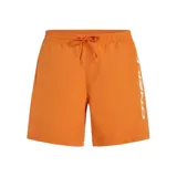 Short de baño naranja con cintura elástica ajustable con cordón y logo de la marca estampado en blanco en la pierna derecha.